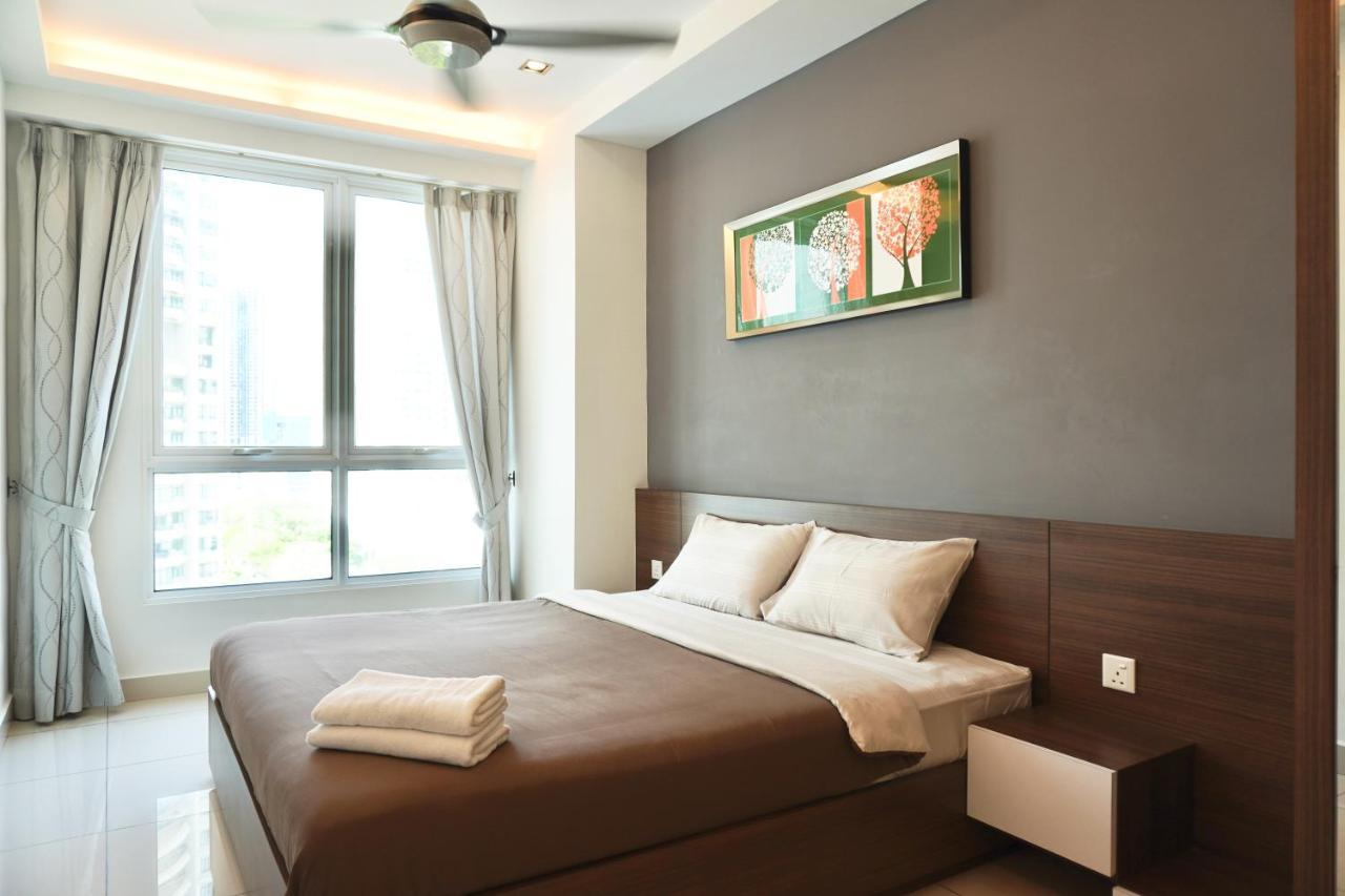 Gurney Drive Mansion One Serviced Apartment จอร์จทาวน์ ภายนอก รูปภาพ