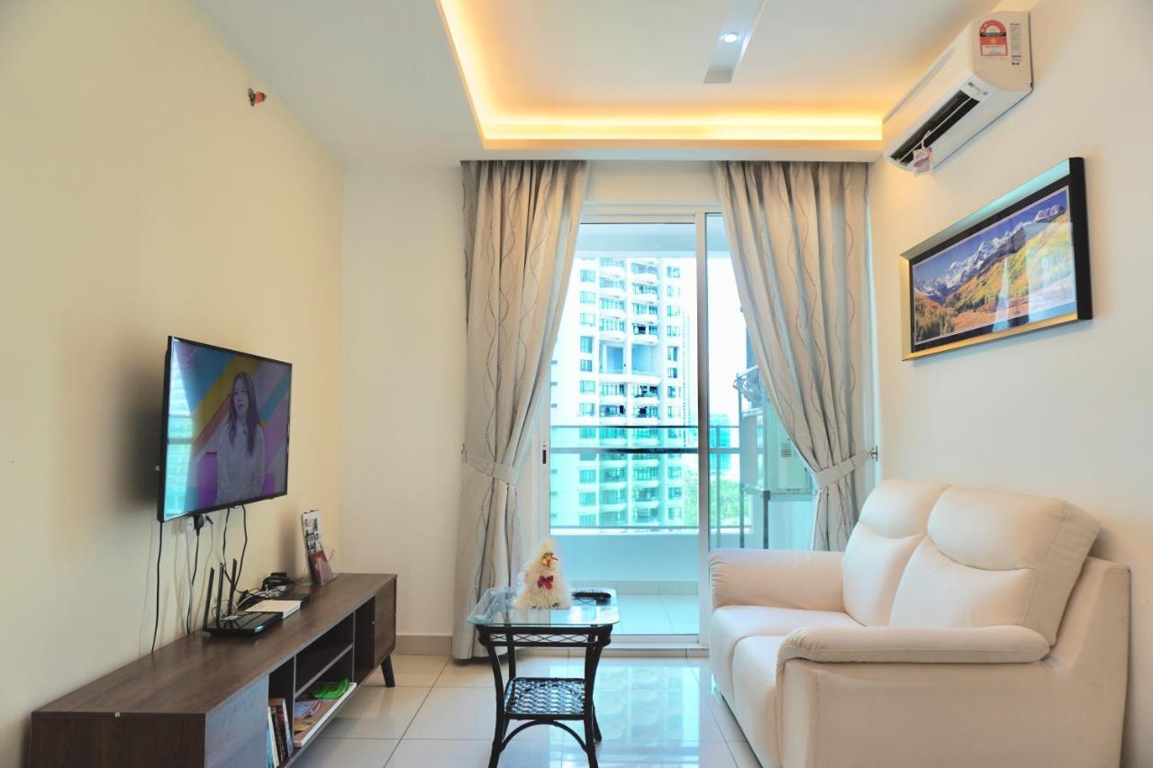 Gurney Drive Mansion One Serviced Apartment จอร์จทาวน์ ห้อง รูปภาพ