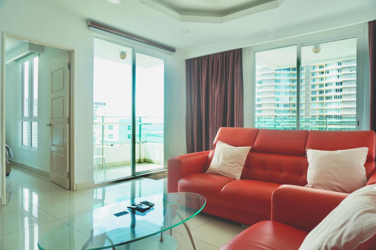 Gurney Drive Mansion One Serviced Apartment จอร์จทาวน์ ภายนอก รูปภาพ