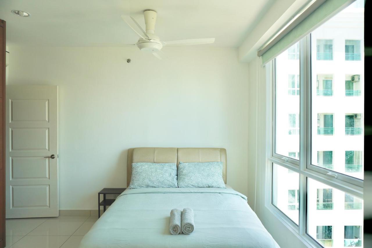 Gurney Drive Mansion One Serviced Apartment จอร์จทาวน์ ภายนอก รูปภาพ