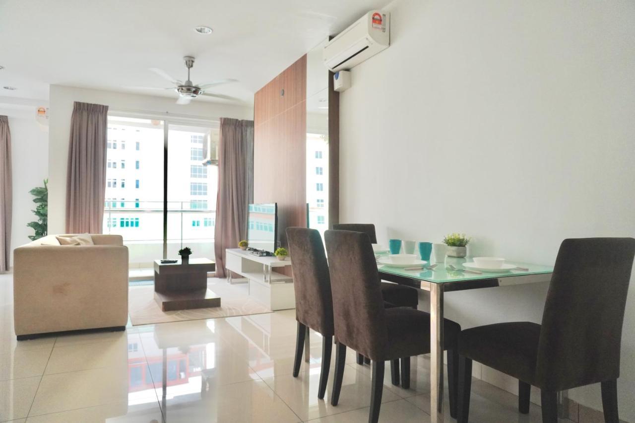 Gurney Drive Mansion One Serviced Apartment จอร์จทาวน์ ห้อง รูปภาพ