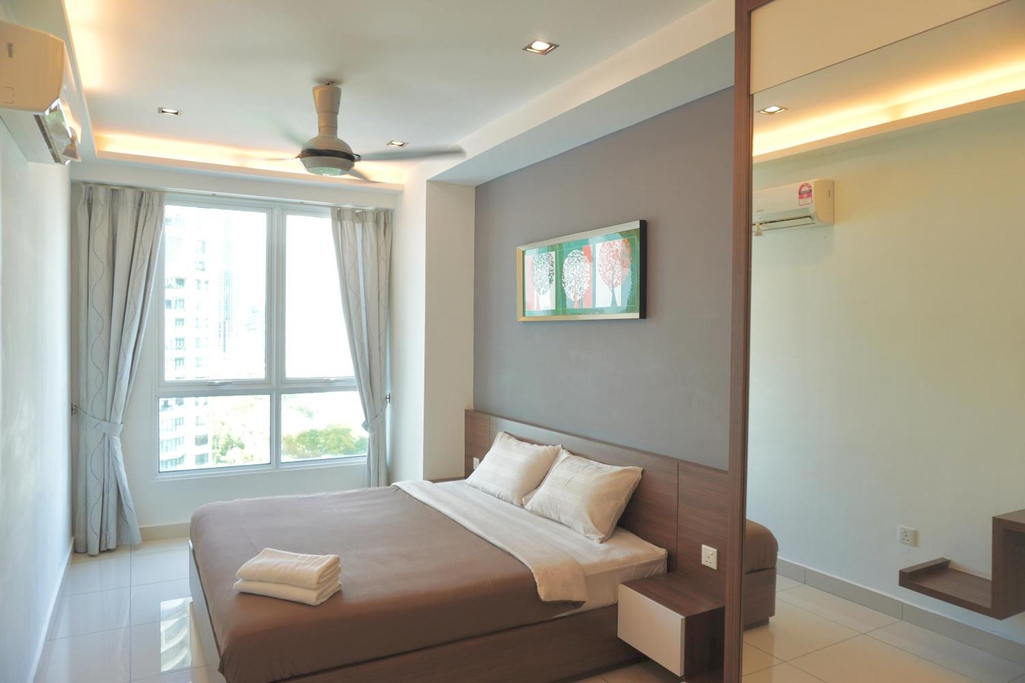 Gurney Drive Mansion One Serviced Apartment จอร์จทาวน์ ห้อง รูปภาพ